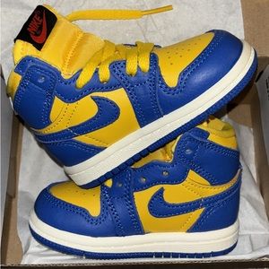 Jordan 1 retro OG high varsity maize/game royal toddler